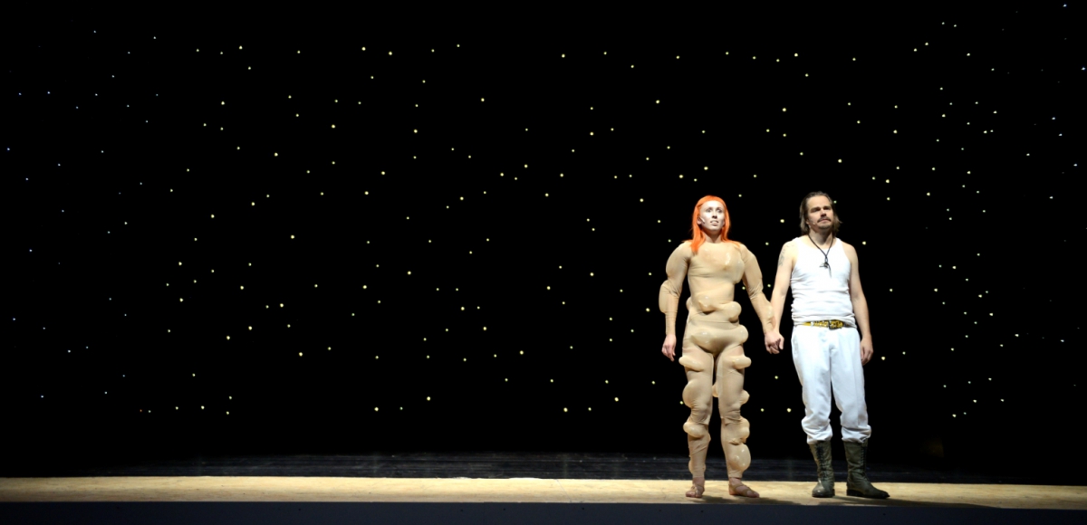 Die Sirenen des Titan im Staatstheater Mainz